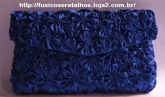 Bolsa em fuxico Azul