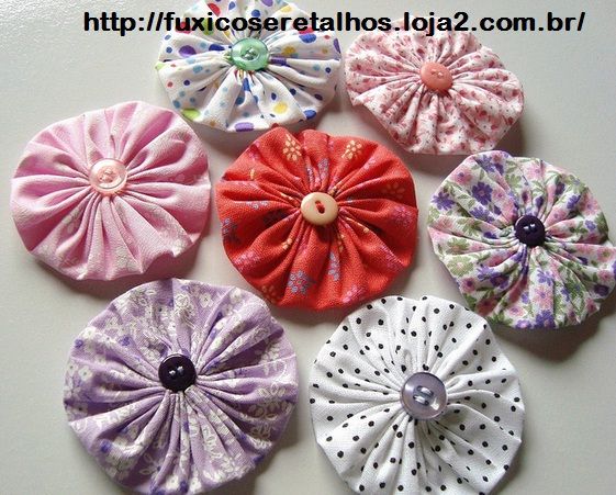 Kit de 150 Micros fuxicos detalhe de botão